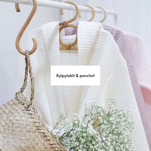 Swanie - kylpytakit & ponchot