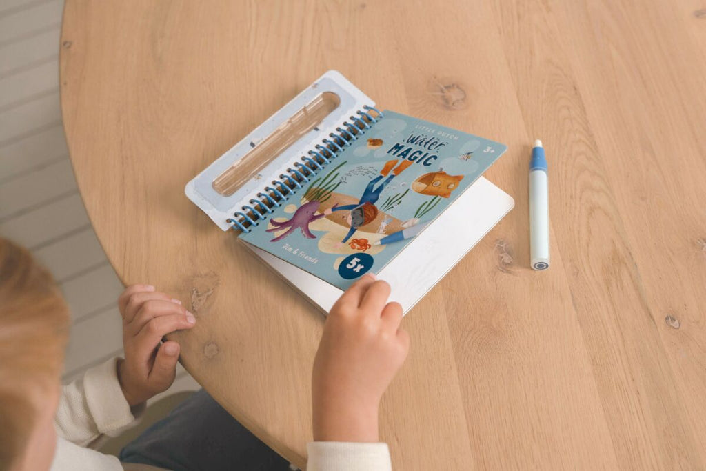 Little Dutch Watercolor book - maalaa vedellä - puuhakirja