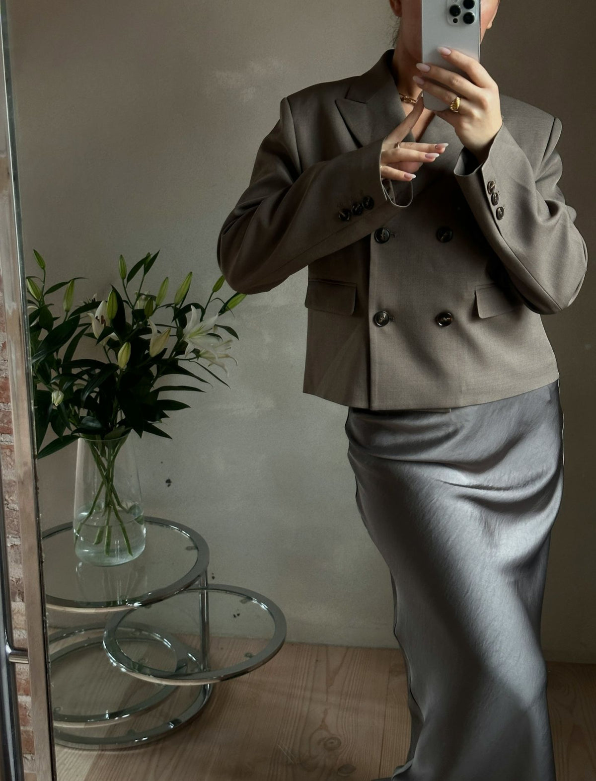 Neo Noir Vicky Heavy Sateen Skirt – Warm Grey