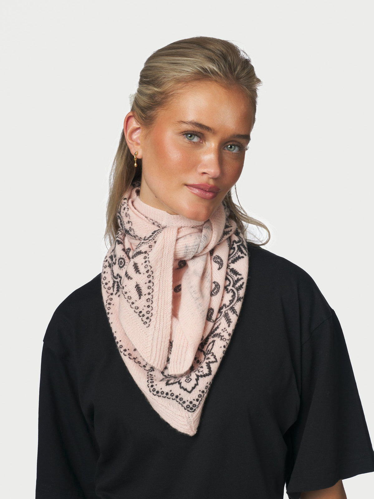 Lolana Paisley Knit Scarf - Powder