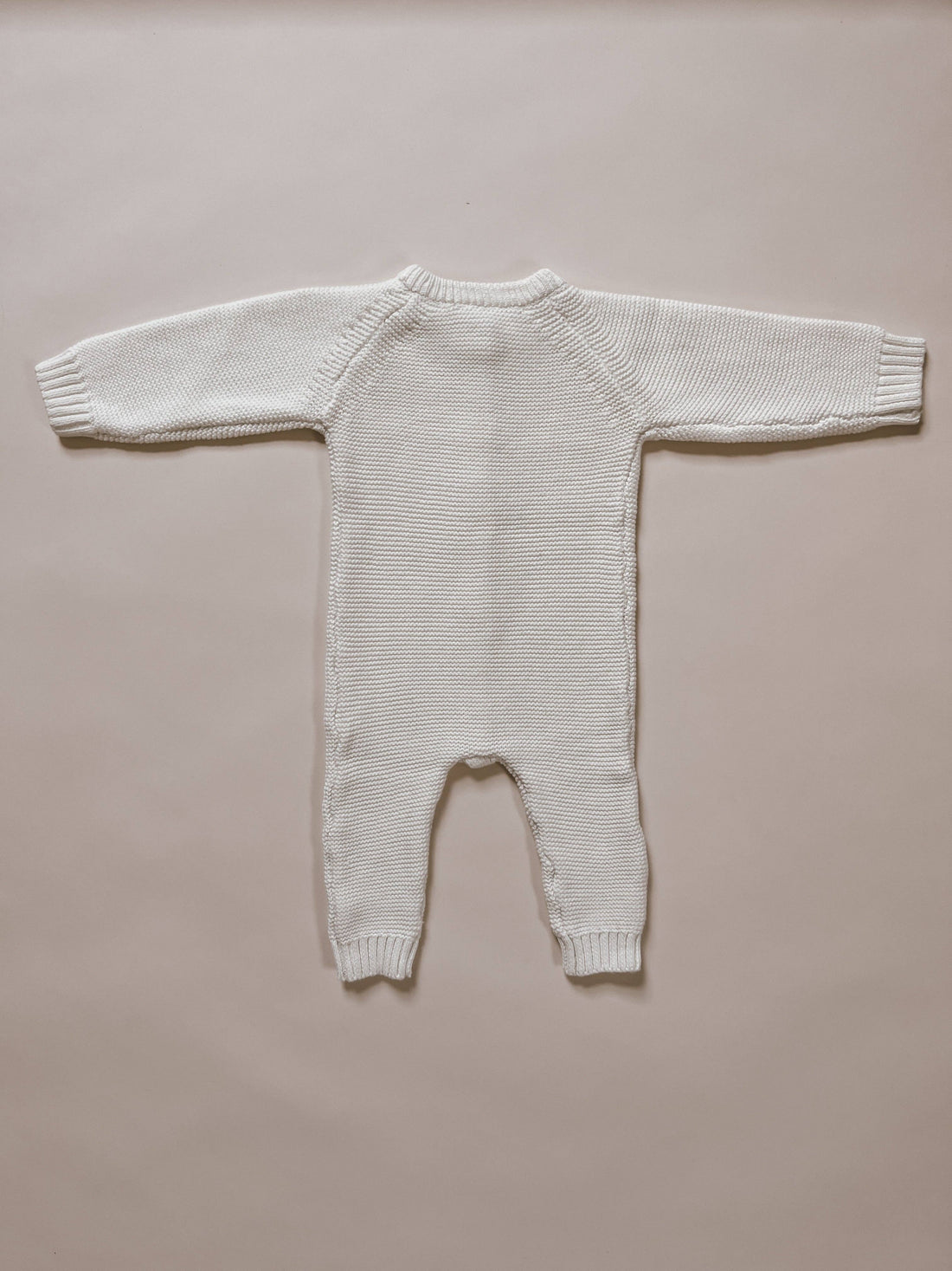 Luna + Luca + neuloshaalari - Valkoinen