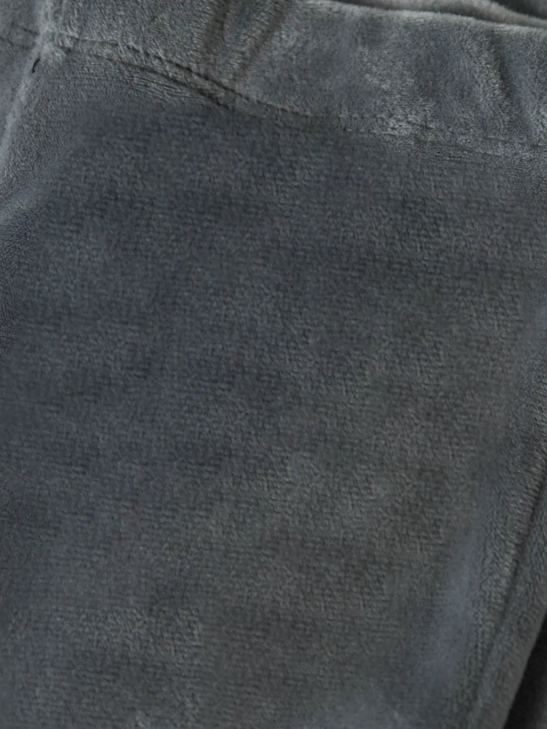 Name It-velourhousut - Lava Smoke