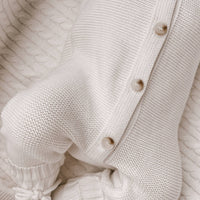 Luna + Luca + neuloshaalari - Valkoinen