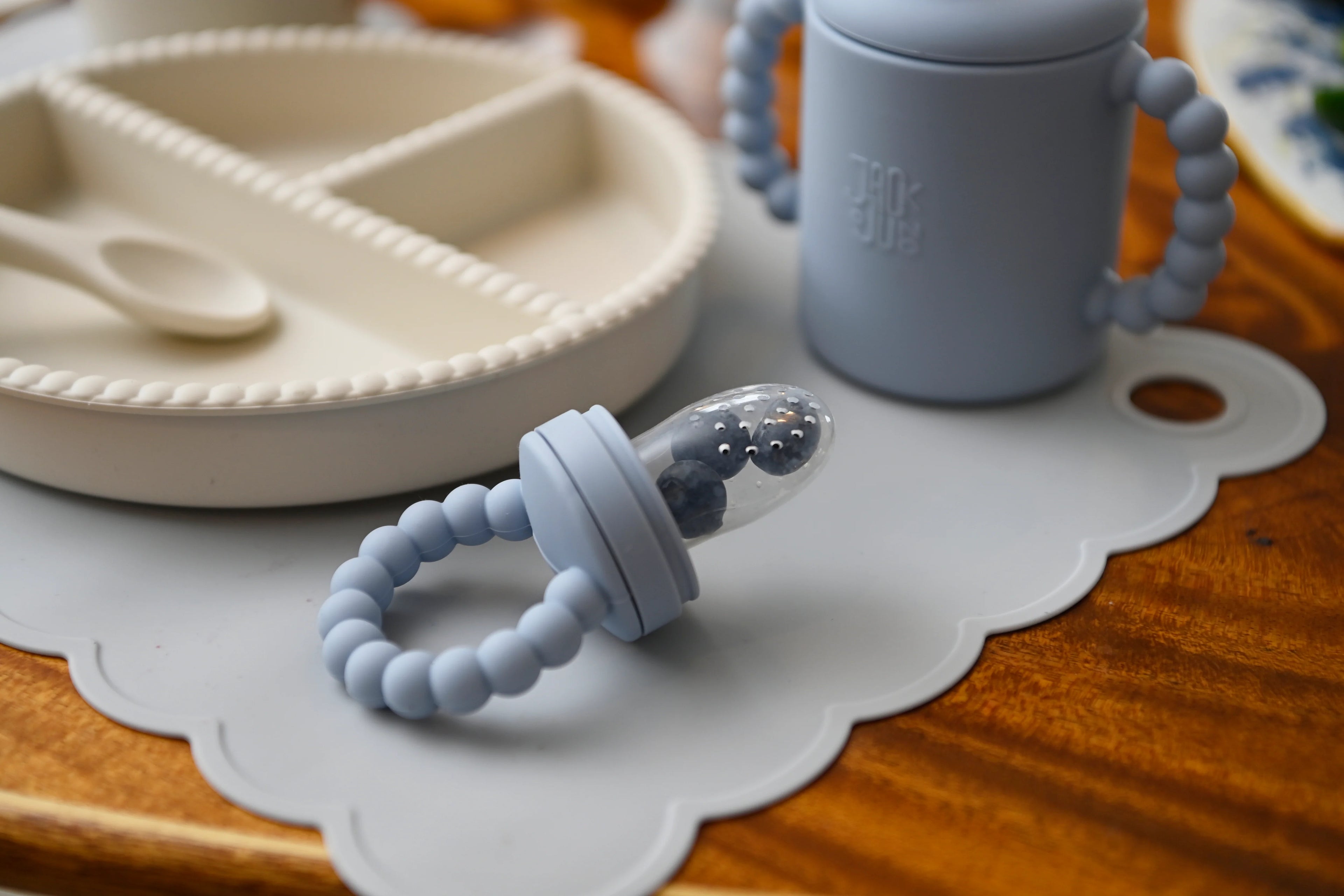 Jack&Juno-Bubble maistelututti vauvalle,pale blue