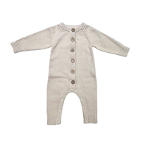 Swanie- vauvan neulehaalari