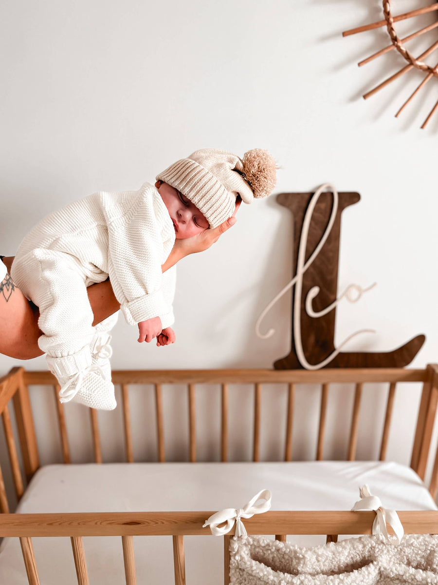 Luna + Luca + neuloshaalari - Valkoinen