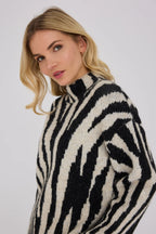 A-View Zebra Knit Pullover – Black / Off White