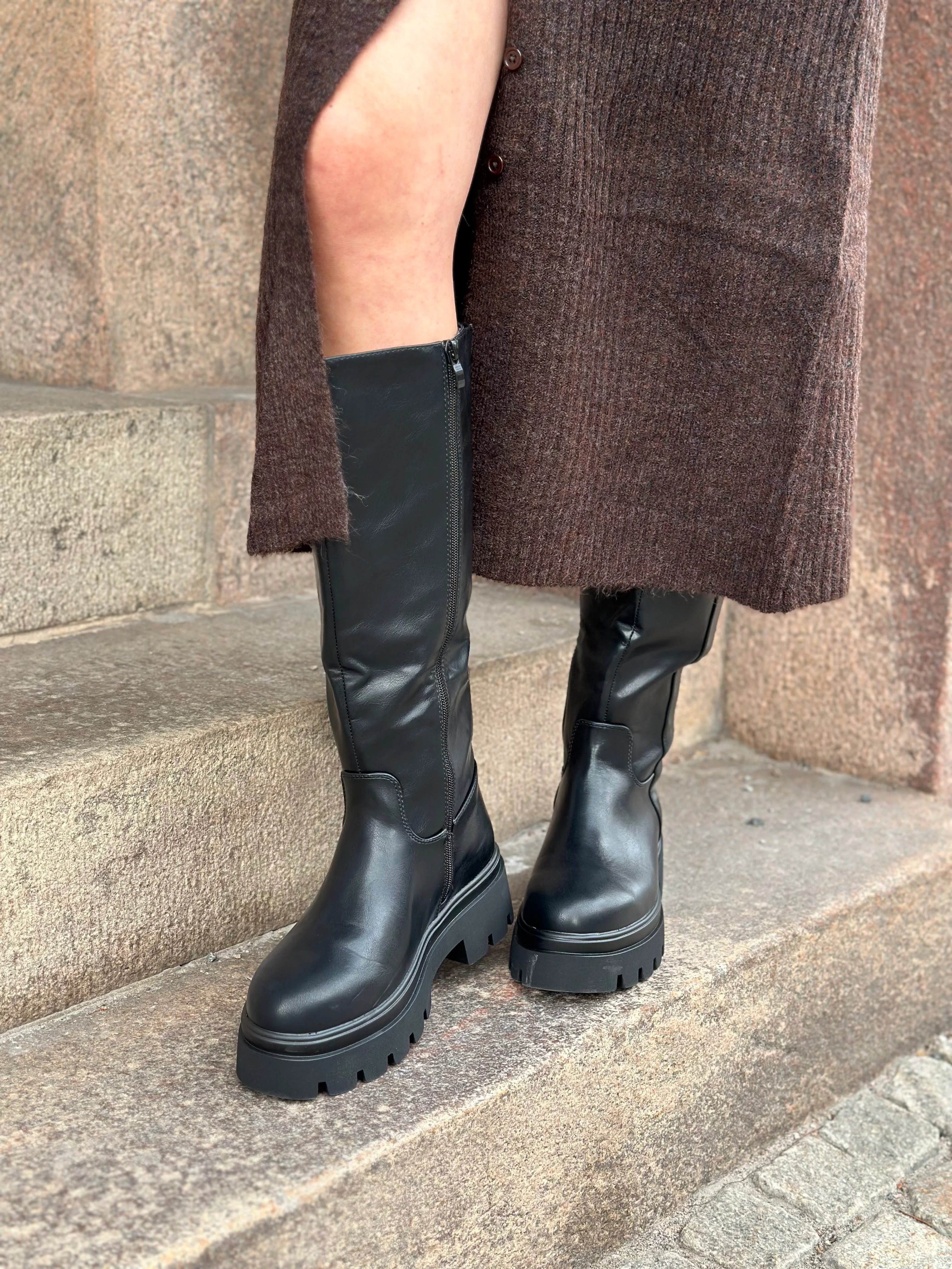 Marta du Château Mai Ladies Boots – Black