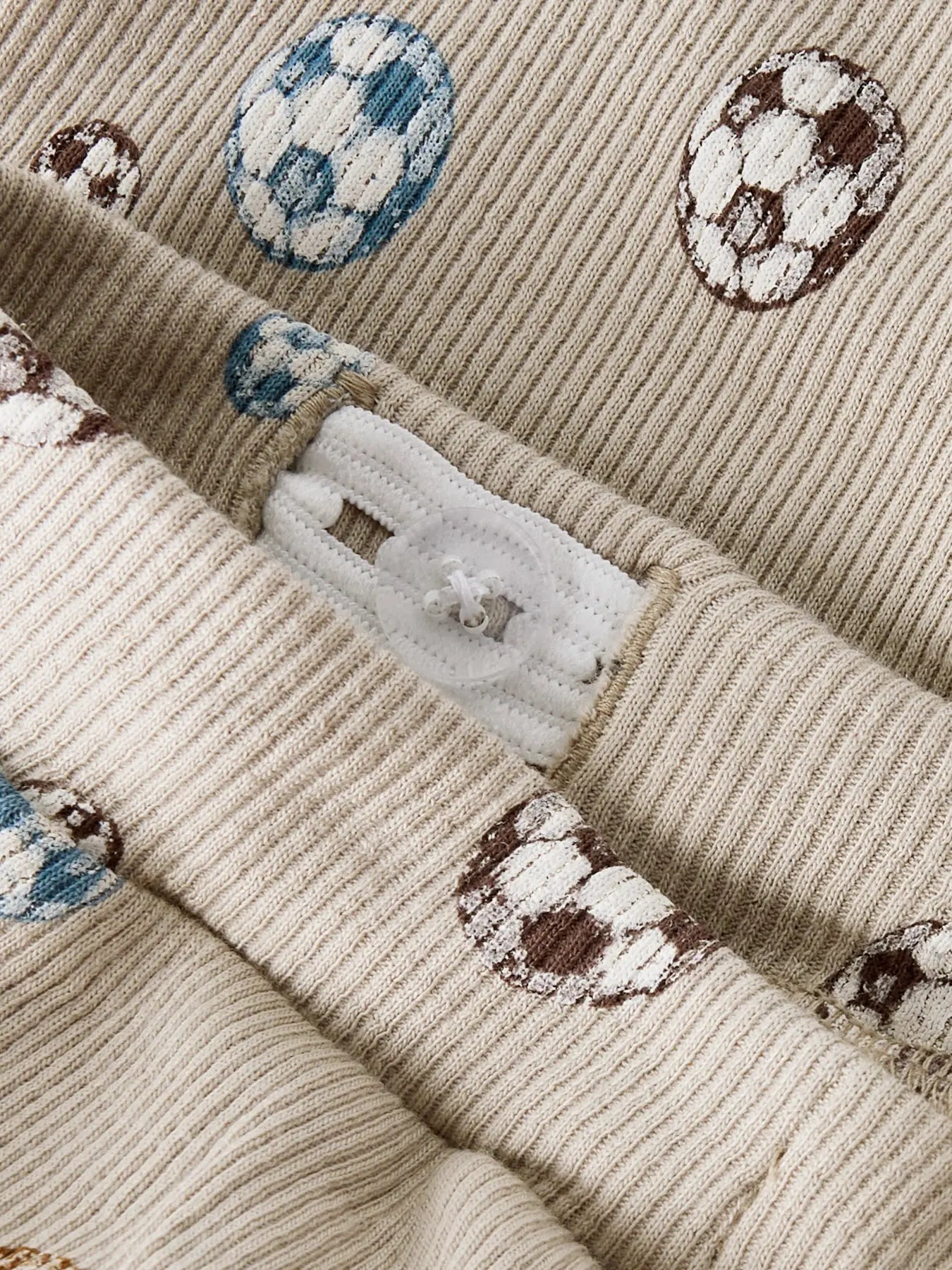 Name It -ribbilegginsit,football