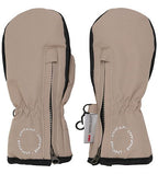 En Fant – Lasten rukkaset, Beige