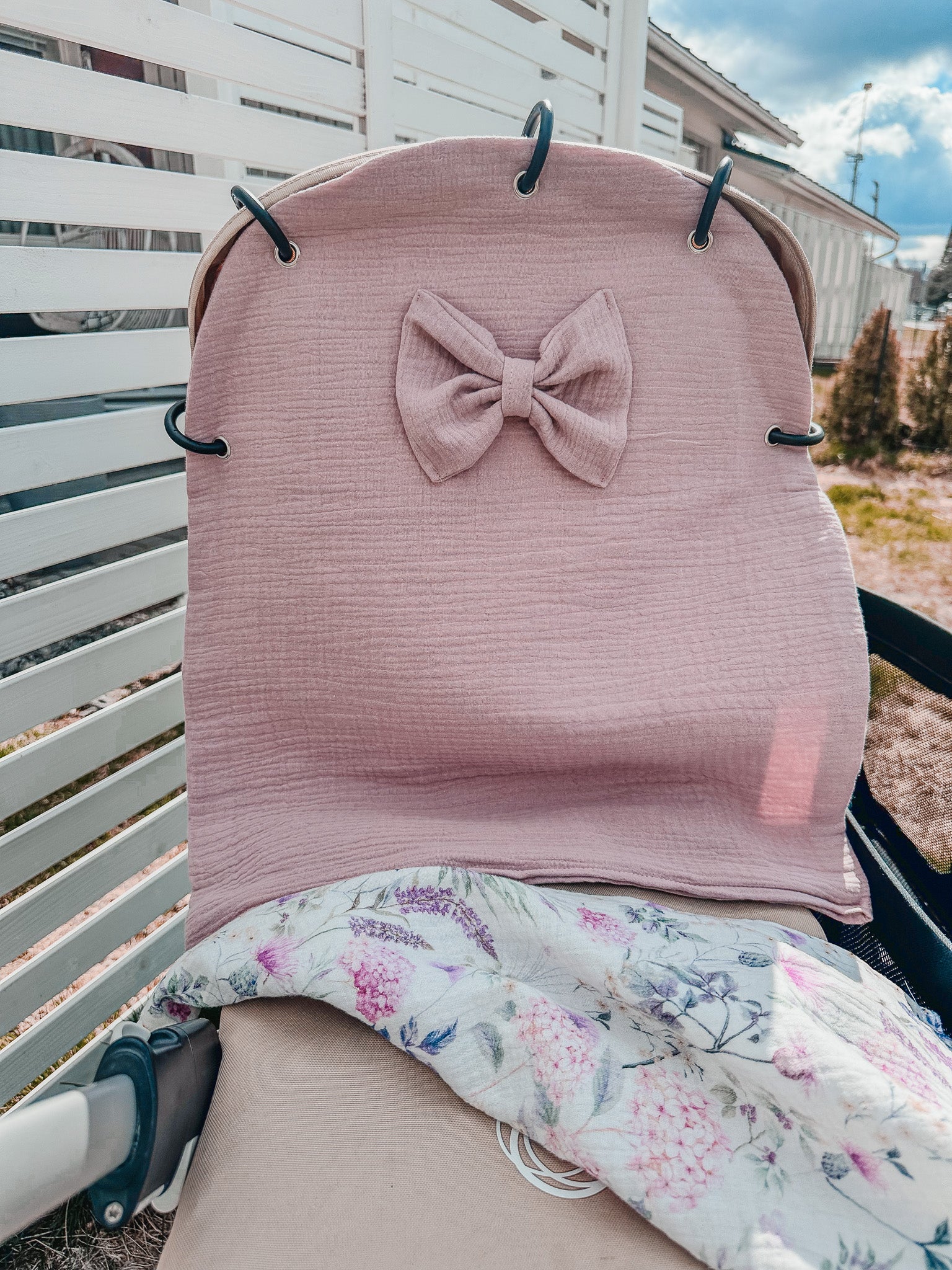 Vaunuverho - Swanie - Berry