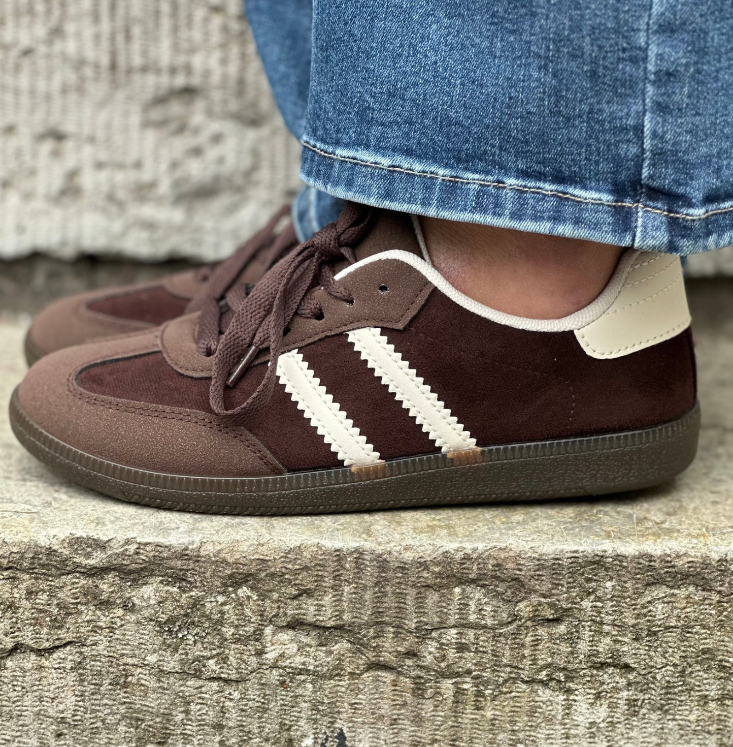 Marta Sneakers A-108 – BROWN