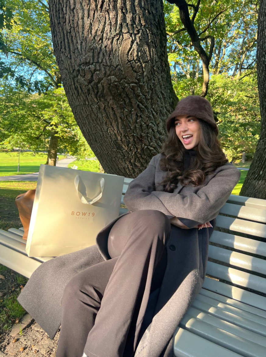 Bow 19 Details - Alex Hat Brown