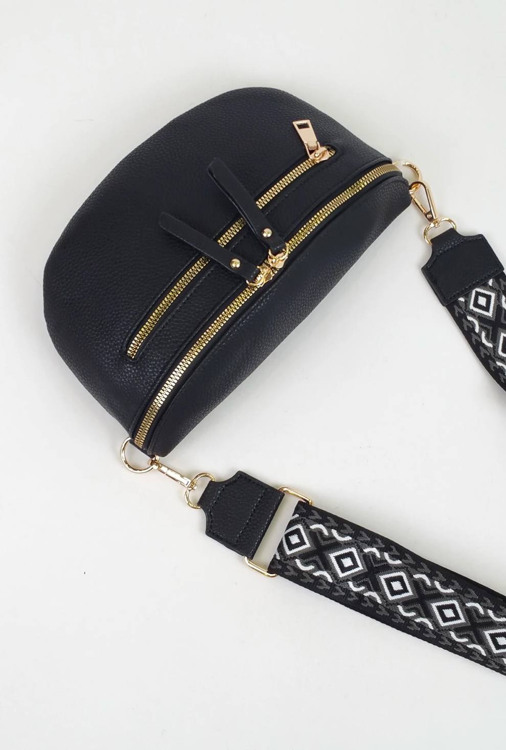 Banana Bag- Black