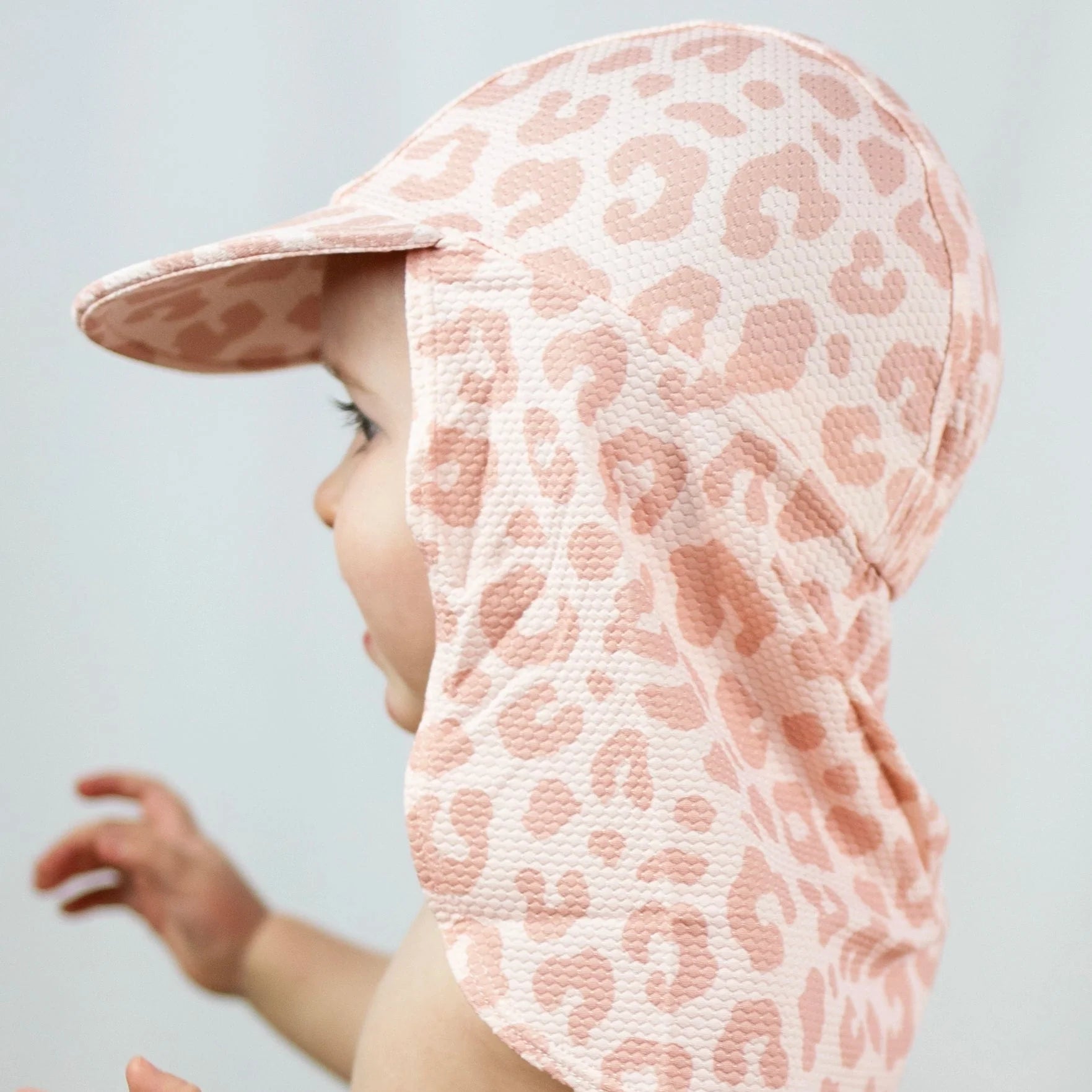 Geggamoja UV-hattu Pink Leo – ENNAKKOTILAUS