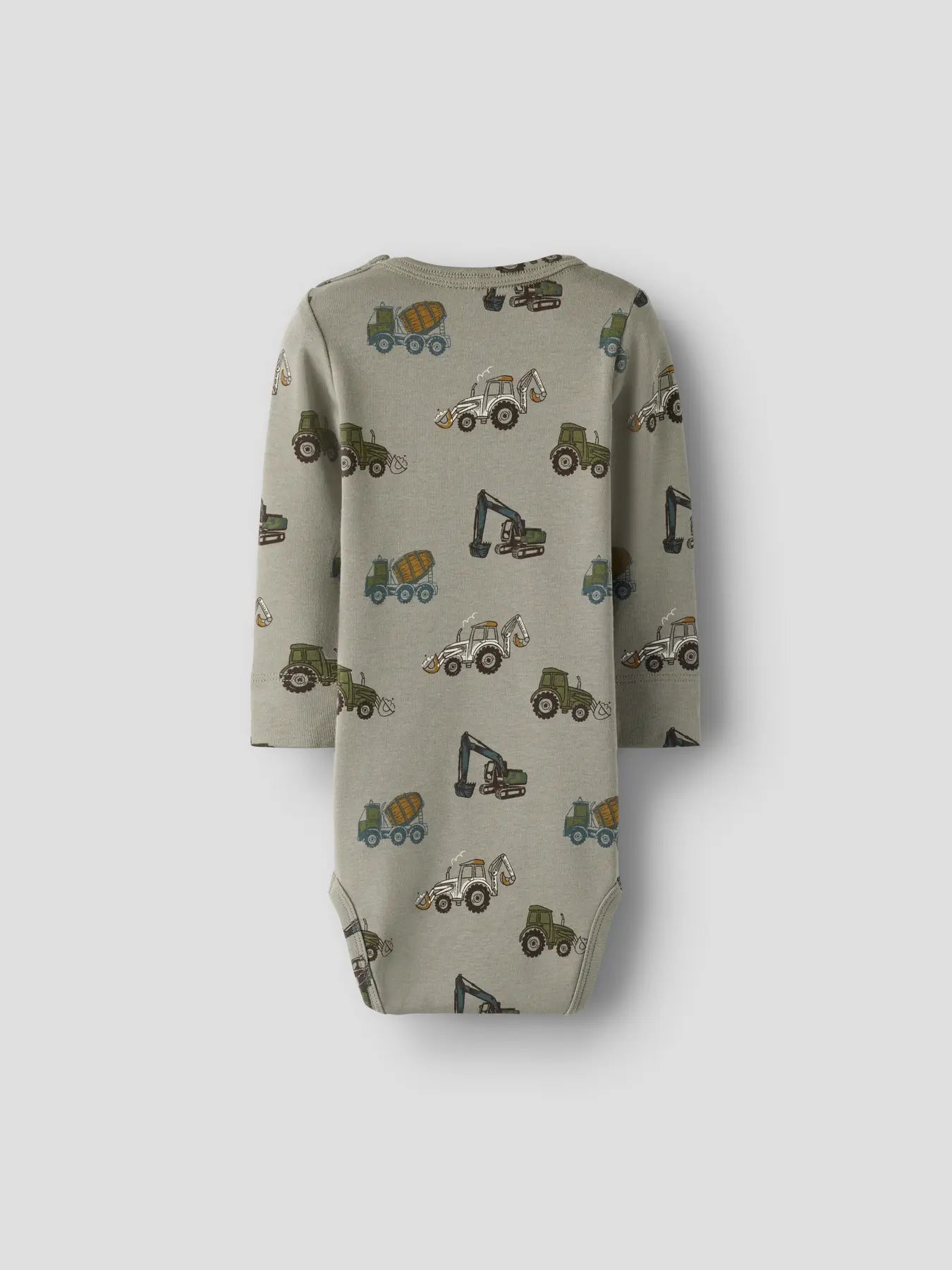 NAME IT - Body,traktori.