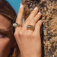 Bohm - Alba –kirurginterässormus zirkonikoristein