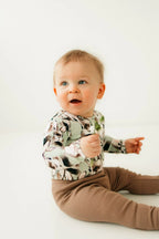 Metsola- Bunny Soft Green body