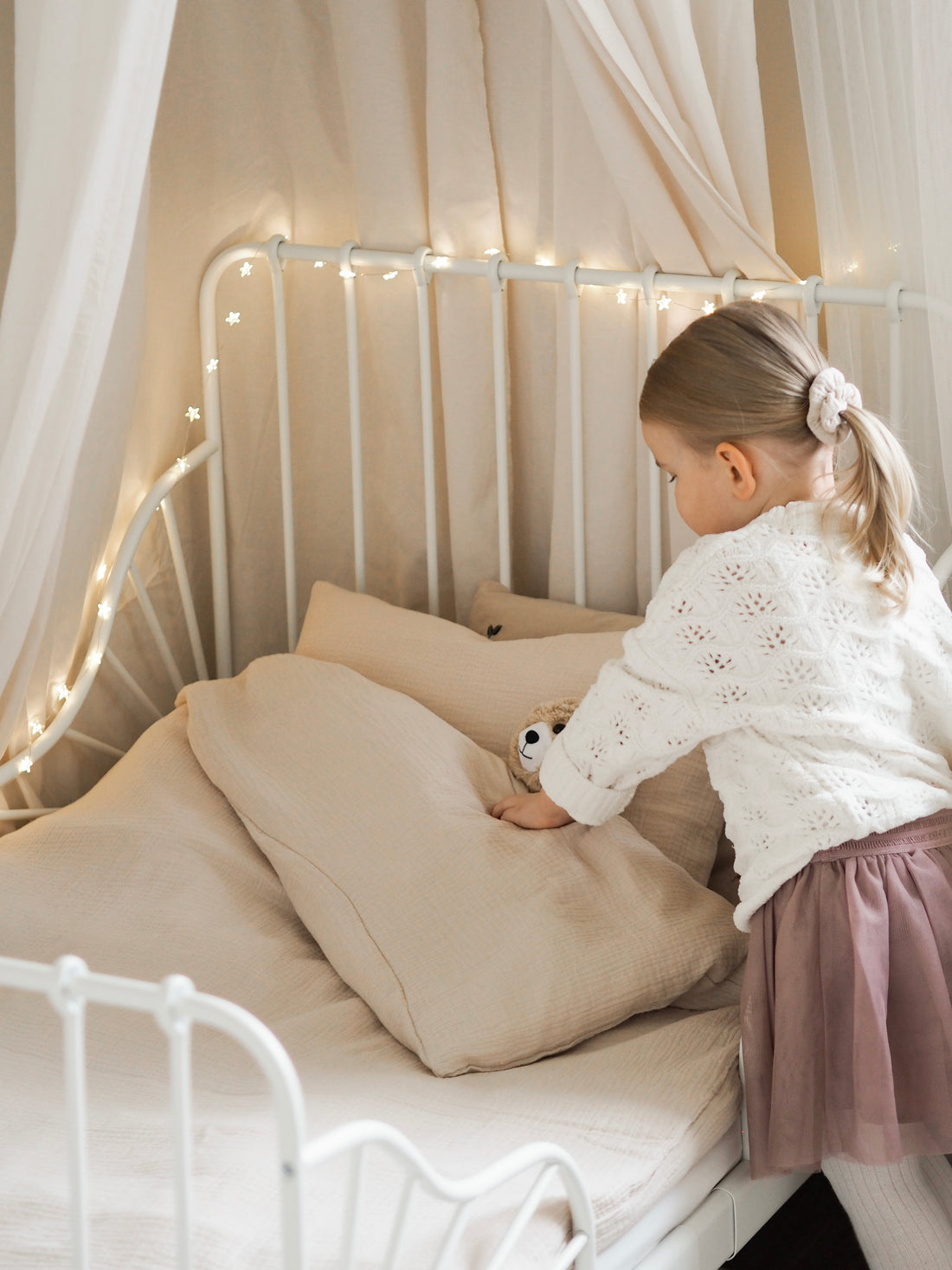 Aamu – vauvan ja juniorin pussilakanasetti