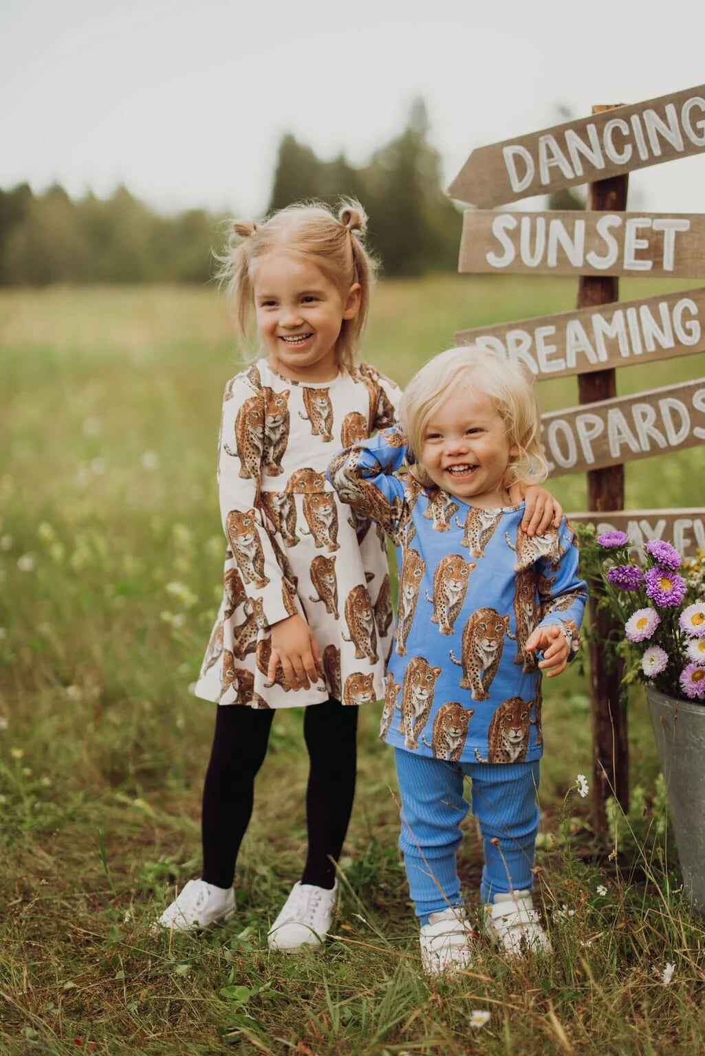 Metsola - Leopard -Paita,Electric