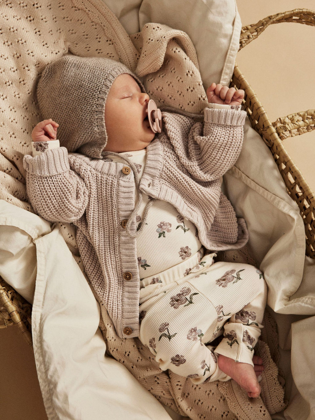Lil' Atelier Baby- flower body