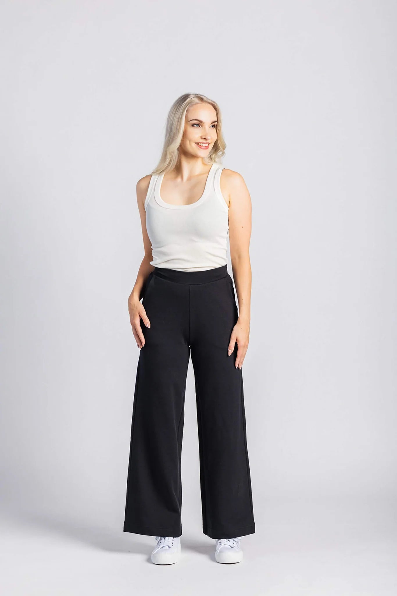 Nakoa - Comfy Pants, Black