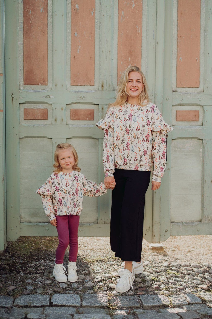 Metsola - Perfect Day Frill Sweater -Collegepaita | Creamy