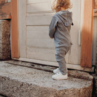 Metsola - Rib Bear Playsuit -Haalari | Cloudy